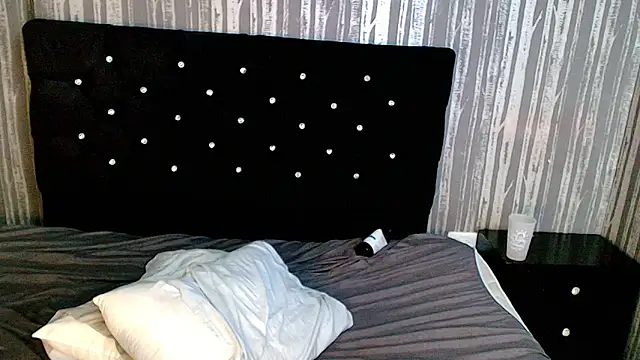 Alicee Moonn online show from 02/25/26, 09:08