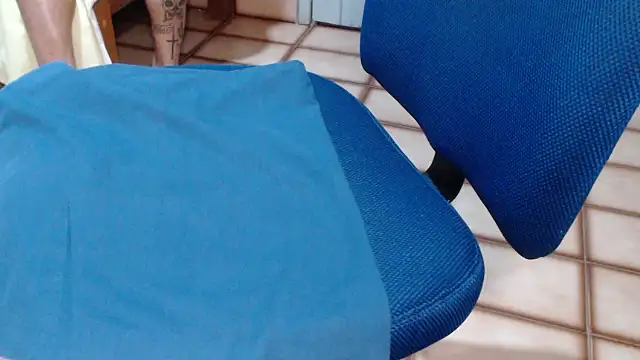 Stronggsexy online show from 12/17/25, 10:27