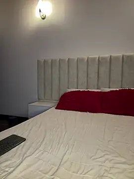 Mia Roswell online show from 04/09/26, 02:44