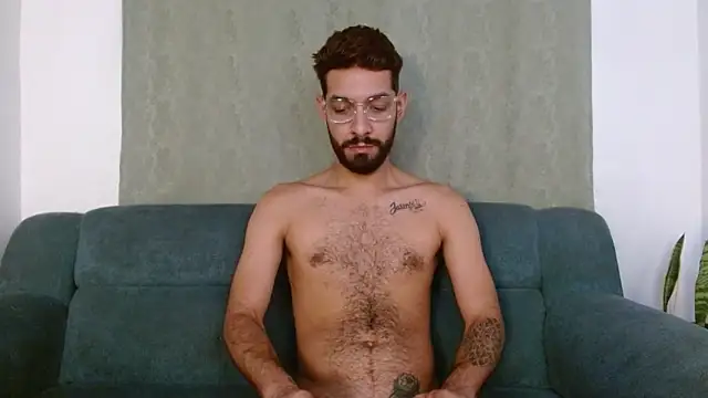 Snapshot of ReyPablo1 chatting on 09/11/25, 09:04 ReyPablo1 online show from 09/11/25, 09:04