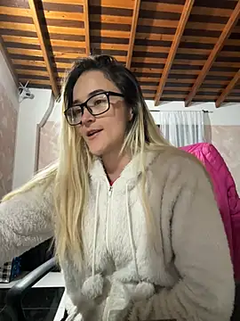 Mariam Arango online show from 01/14/26, 10:10