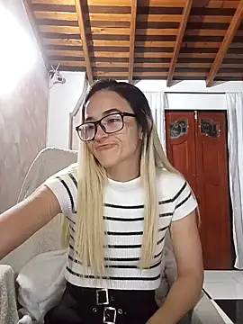 Mariam Arango online show from 01/15/26, 06:40