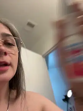 Alix Valentine online show from 02/08/26, 12:03