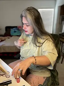 Alix Valentine online show from 04/18/26, 04:33