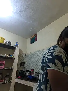 Villageanuty online show from 11/12/25, 06:25