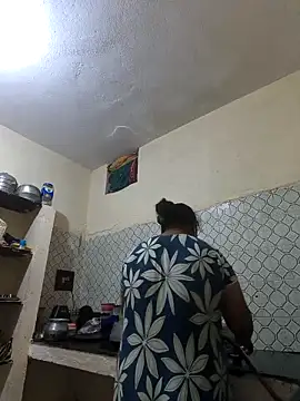 Villageanuty online show from 11/13/25, 04:44