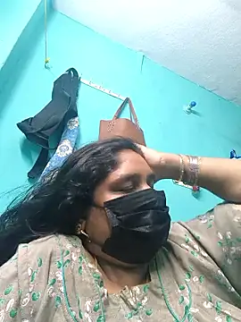 Villageanuty online show from 01/07/26, 03:42