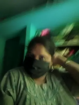 Villageanuty online show from 04/11/26, 03:22