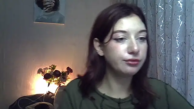 Lily Ember online show from 10/07/25, 07:11