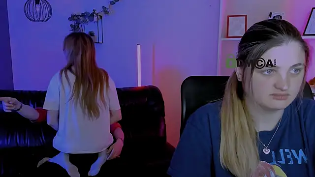 inga gree online show from 04/15/26, 07:58