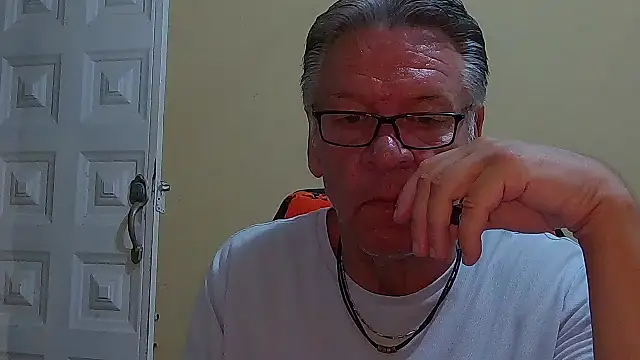 Unique X perience online show from 03/15/26, 01:55