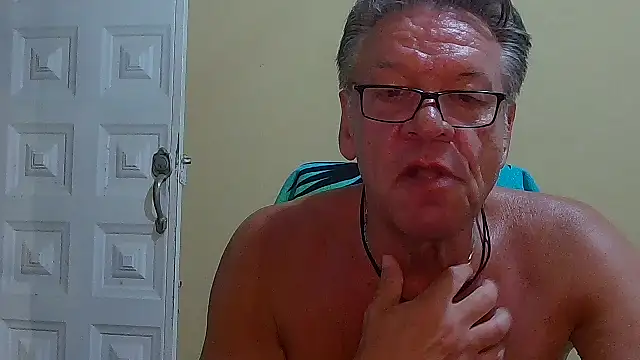 Unique X perience online show from 03/17/26, 03:44