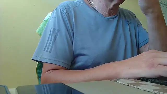 Unique X perience online show from 03/23/26, 02:54