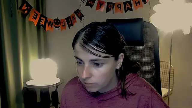 MartaEdams online show from 10/29/25, 06:15