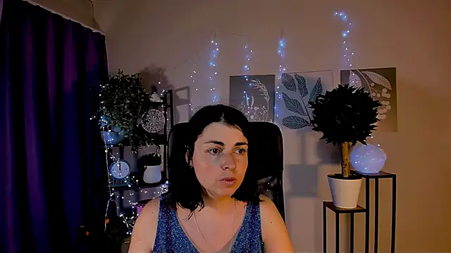 MartaEdams online show from 05/19/26, 06:20