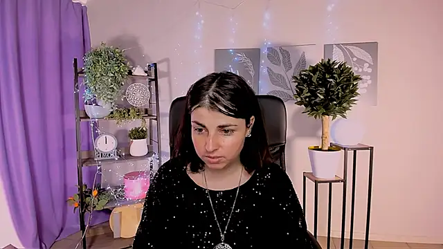 MartaEdams online show from 05/27/26, 06:21