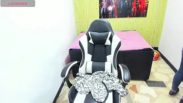 miaa scott7 online show from 12/02/25, 02:23