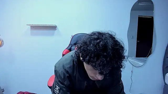 Snapshot of JackesTaylor chatting on 09/17/25, 04:36 JackesTaylor online show from 09/17/25, 04:36