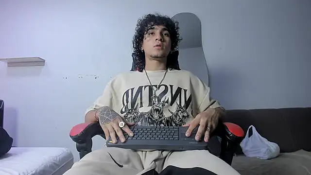 JackesTaylor online show from 05/01/26, 06:07