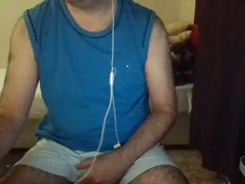 Snapshot of st206boy chatting on 09/12/25, 11:59 st206boy online show from 09/12/25, 11:59