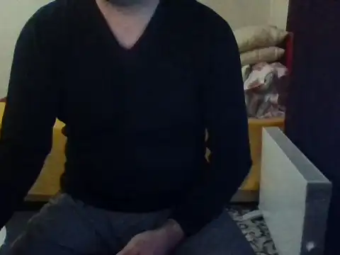 Snapshot of st206boy chatting on 10/03/25, 12:51 st206boy online show from 10/03/25, 12:51
