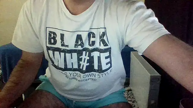 st206boy online show from 11/25/25, 12:32