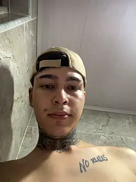 samm4044 online show from 11/28/25, 09:39