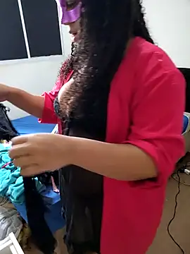 jadeamourim   online show from 02/10/26, 01:48