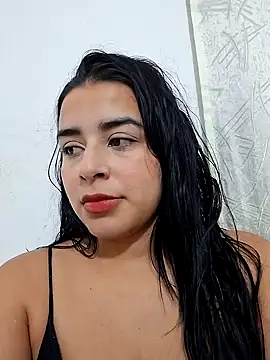Snapshot of channell0 chatting on 09/11/25, 05:07 channell0 online show from 09/11/25, 05:07