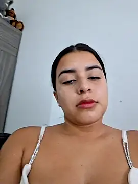 Snapshot of channell0 chatting on 09/16/25, 05:41 channell0 online show from 09/16/25, 05:41