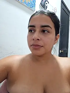 channell0 online show from 12/18/25, 05:46