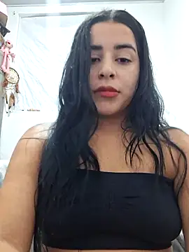 Snapshot of channell0 chatting on 06/05/26, 04:52 channell0 online show from 06/05/26, 04:52