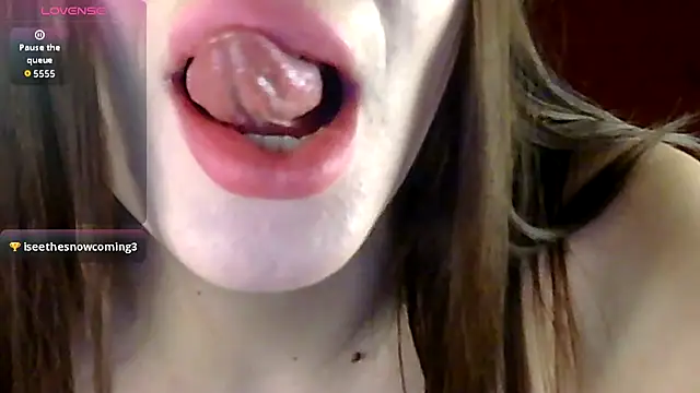 Cassie Pinkkk online show from 11/13/25, 05:23