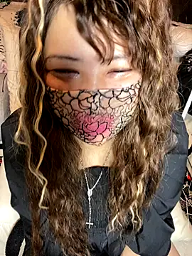 xoxLILxMELOxox online show from 10/12/25, 03:44