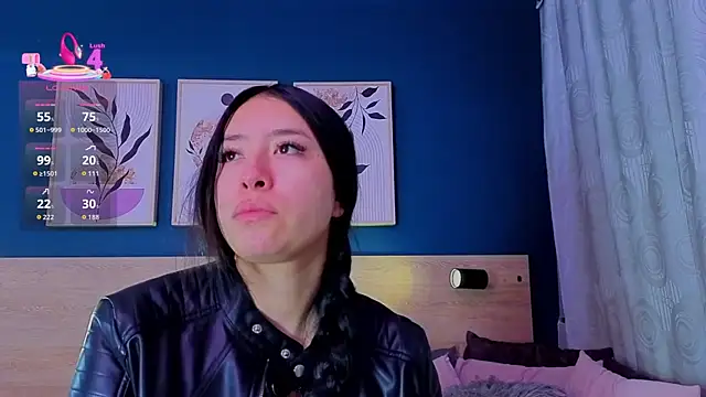 Snapshot of SarahMiler_ chatting on 03/25/26, 11:16 SarahMiler online show from 03/25/26, 11:16