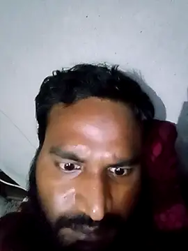 Snapshot of Raza7524 chatting on 09/17/25, 07:26 Raza7524 online show from 09/17/25, 07:26