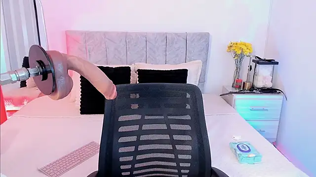 Taylormaxwell online show from 01/08/26, 10:12