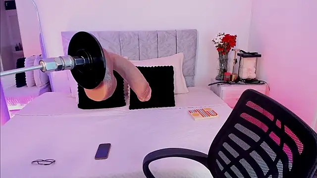 Taylormaxwell online show from 01/10/26, 09:41