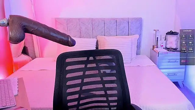 Taylormaxwell online show from 02/05/26, 08:57