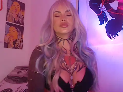 Sofia May online show from 10/20/25, 04:02