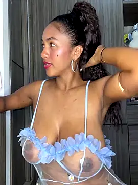 Mia sweet80 online show from 09/13/25, 12:27