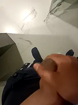 Leofj007 online show from 04/22/26, 12:02