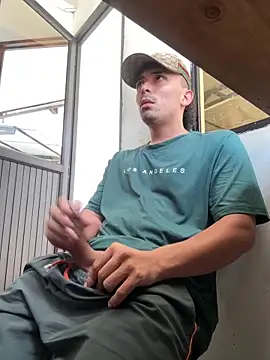 Jacobs0 online show from 04/22/26, 05:03