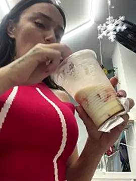 swmilena hot  online show from 11/21/25, 10:08