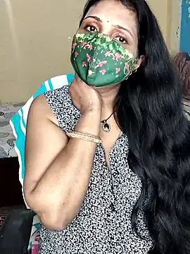 Hotty Sonali online show from 12/18/25, 05:52