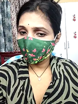 Hotty Sonali online show from 04/30/26, 03:18