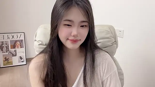 suki-1 online show from 02/25/26, 09:08