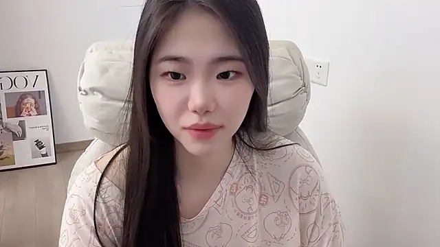 Snapshot of suki-1 chatting on 05/30/26, 09:06 suki-1 online show from 05/30/26, 09:06