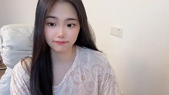 Snapshot of suki-1 chatting on 07/21/26, 10:39 suki-1 online show from 07/21/26, 10:39