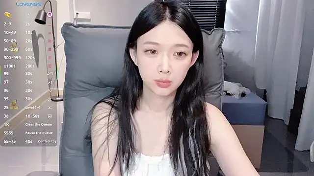 NiNi-baby520 online show from 10/15/25, 07:19